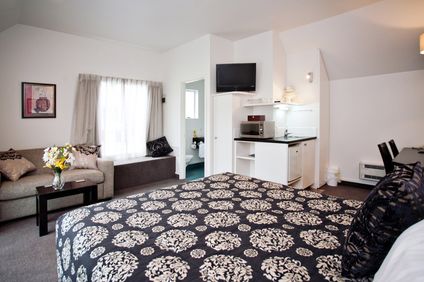 Cable Court Motel