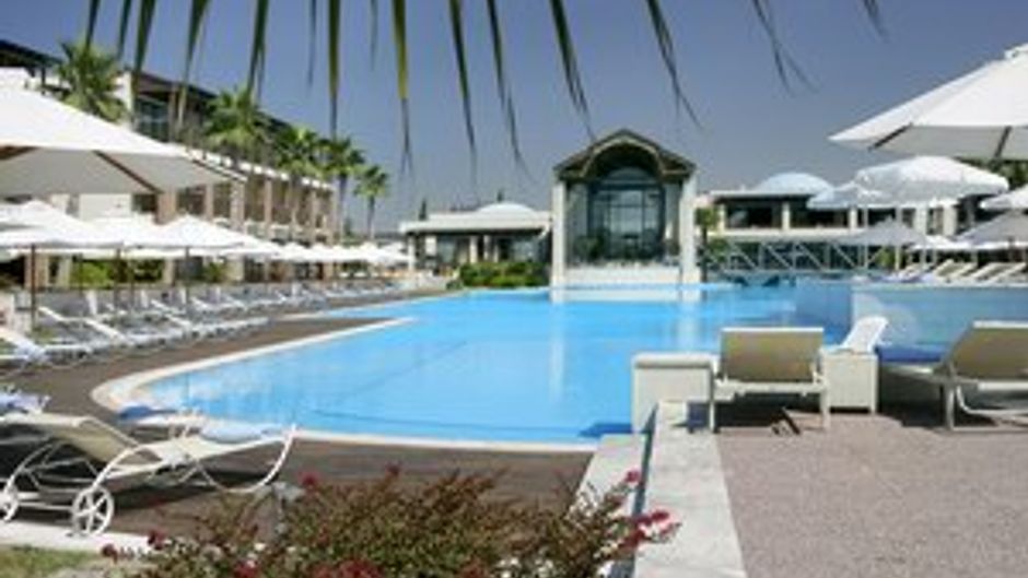 Hotel Nikopolis Thessaloniki Pool