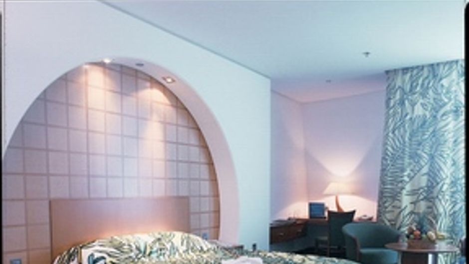 Mercure Grand Jebel Hafeet Al Ain Hotel Room