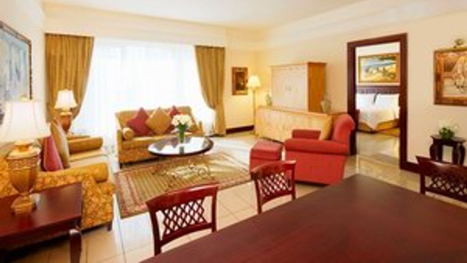 Al Sondos Suites Suite
