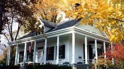Caldwell House Bed & Breakfast