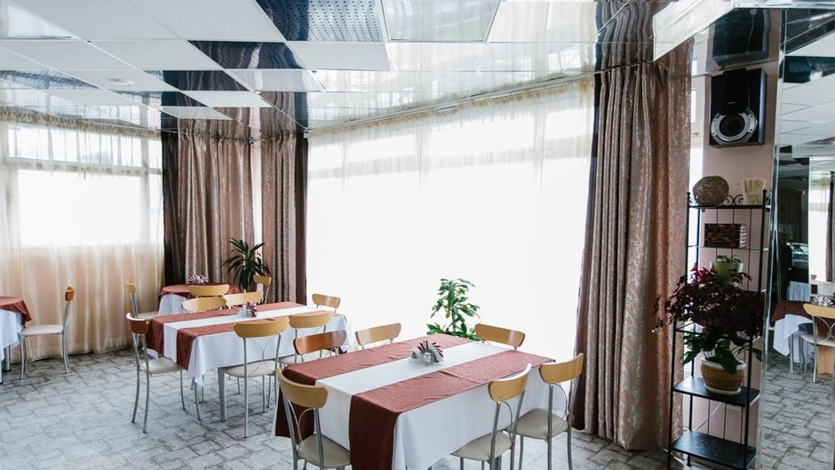 Hotel Petropavlovsk Restaurant