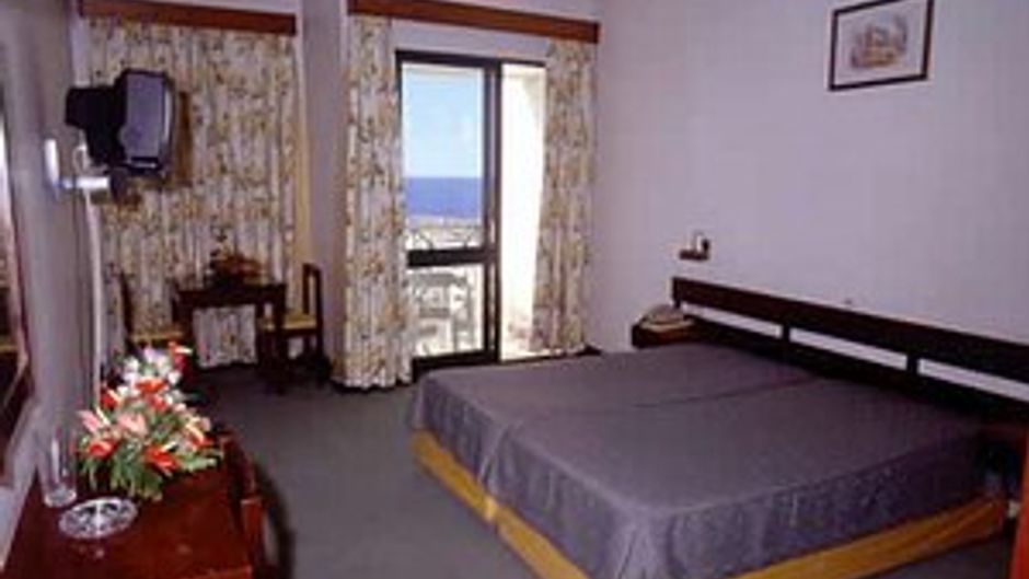 Aparthotel Imperatriz Room