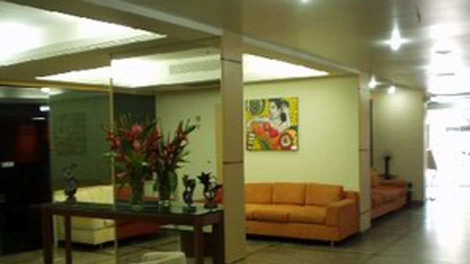 Canariu's Palace Hotel Lobby
