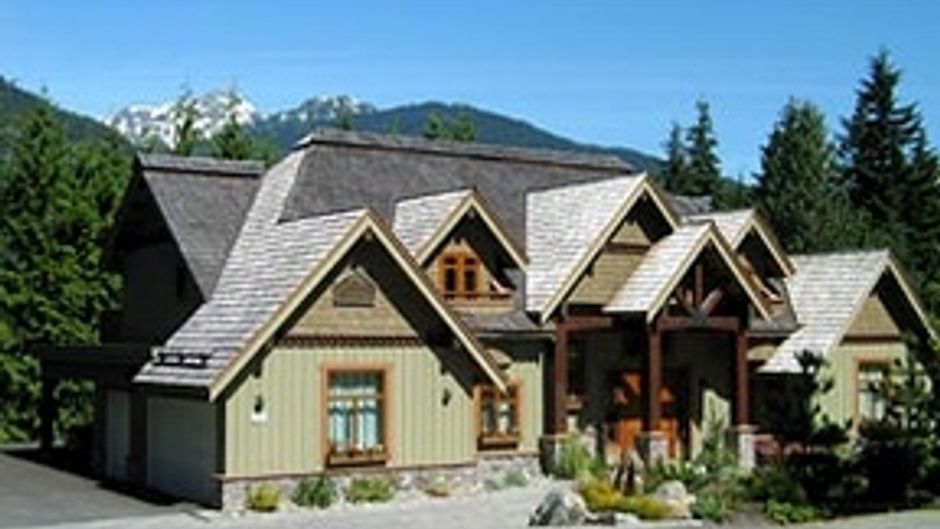 Whistler Alpine Chalet Retreat Exterior