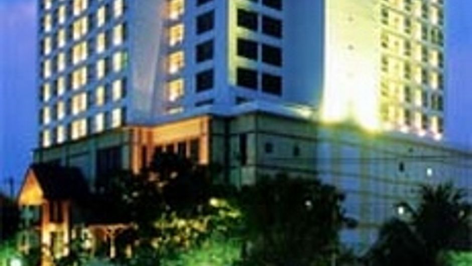 Amora Hotel Tapae Exterior