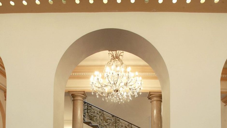 Tisza Hotel Lobby