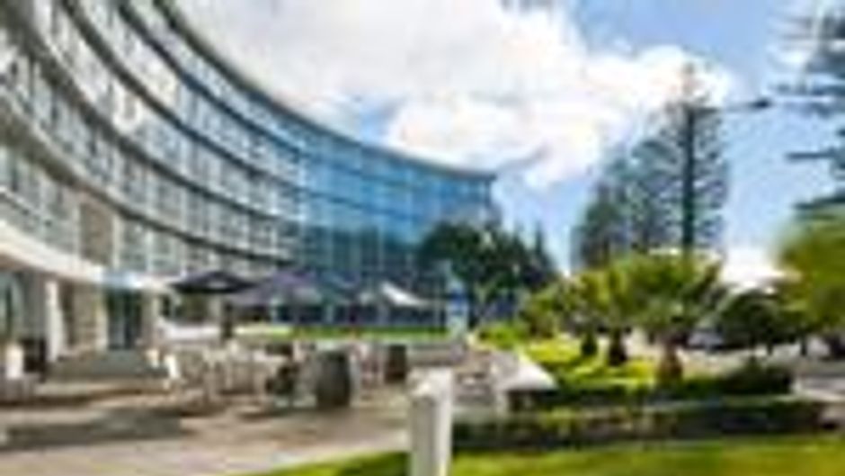 Scenic Hotel Te Pania Exterior