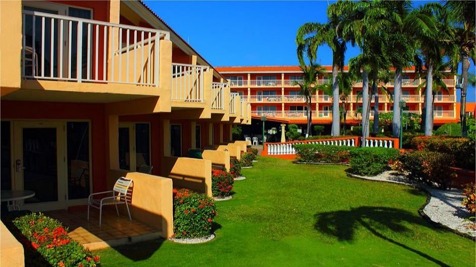 Aruba Beach Club Exterior