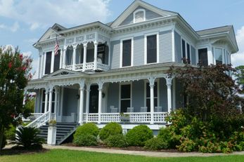 Americus Garden Inn Bed & Breakfast