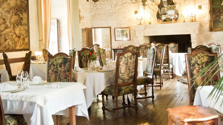 Chateau La Fleunie Restaurant