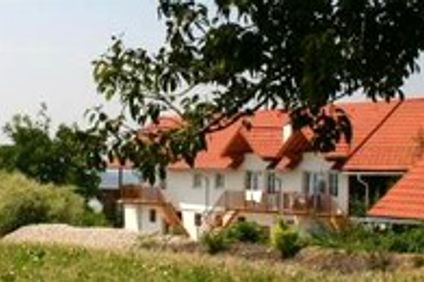 Geinberg Suites & ViaNova Event Center