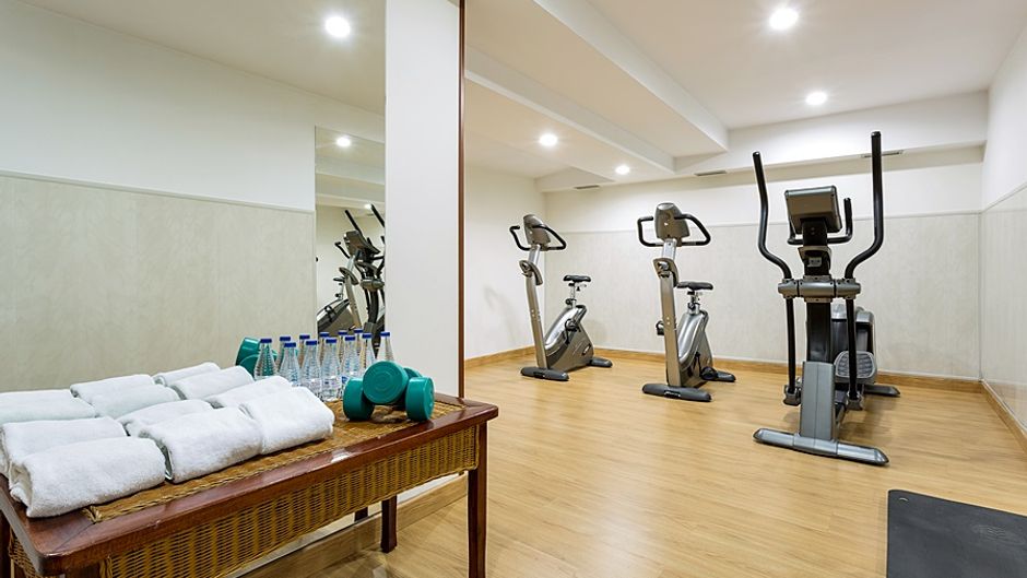 Ayre Hotel Alfonso II Health