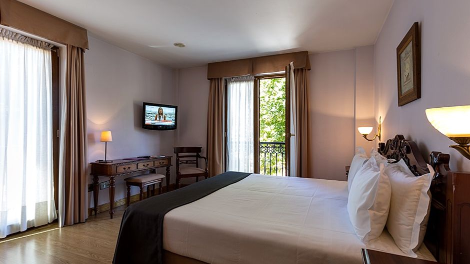 Ayre Hotel Alfonso II Room