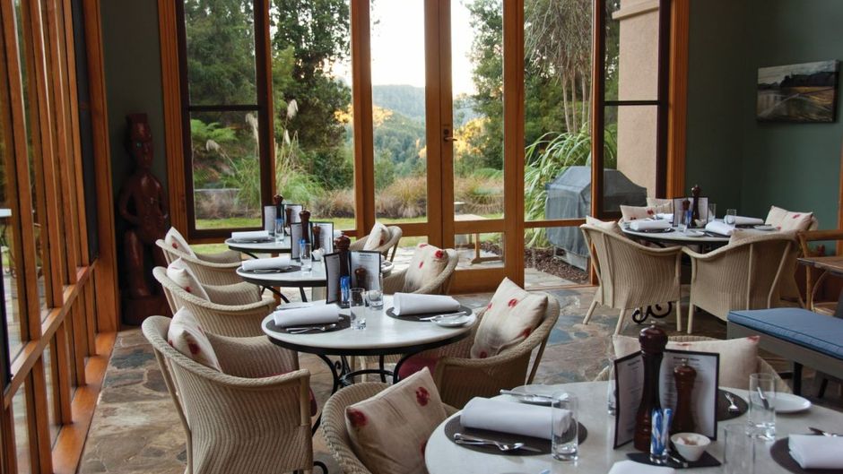 Treetops Luxury Lodge & Estate Restaurant