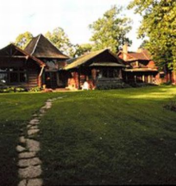 Stout's Island Lodge