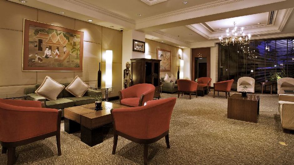 President Solitaire Suites Lobby