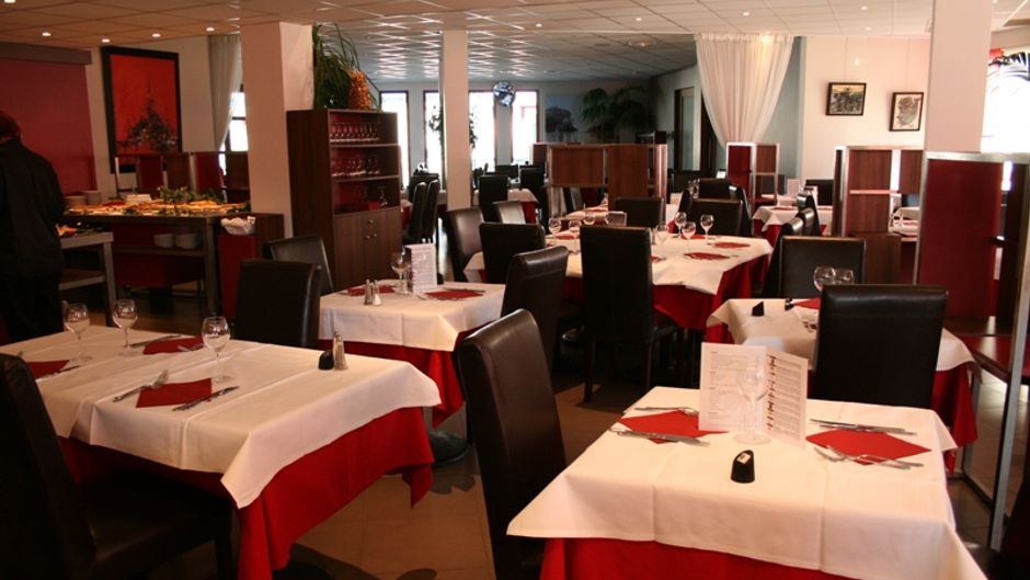 The Originals Lille East Stadium Ascotel Restaurant
