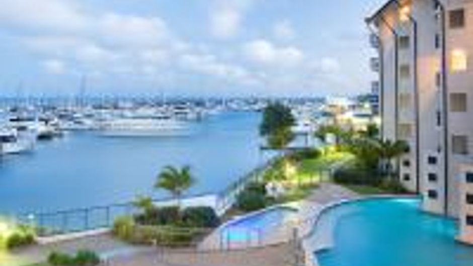Mantra Hervey Bay Pool