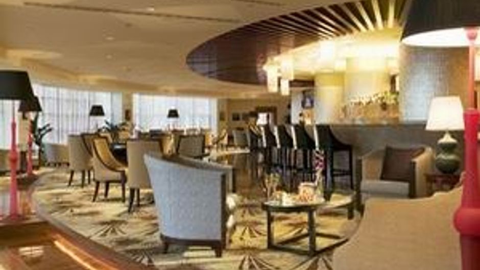 BFA Hotel Bar/Lounge