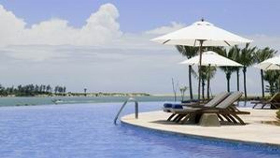 BFA Hotel Pool