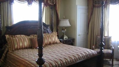 Market Pavilion Hotel