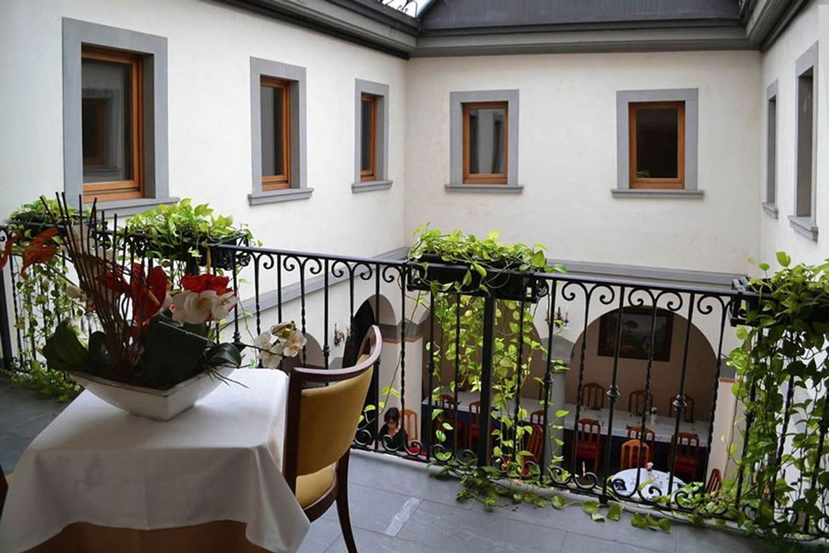 Hotel Sebino Neighborhood & Local Information- Sarnico, Italy Hotels- Business Travel Hotels in Sarnico