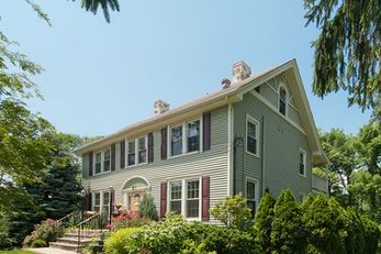 Alpine Haus Bed & Breakfast Inn