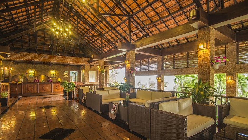 Victoria Phan Thiet Beach Resort & Spa Lobby