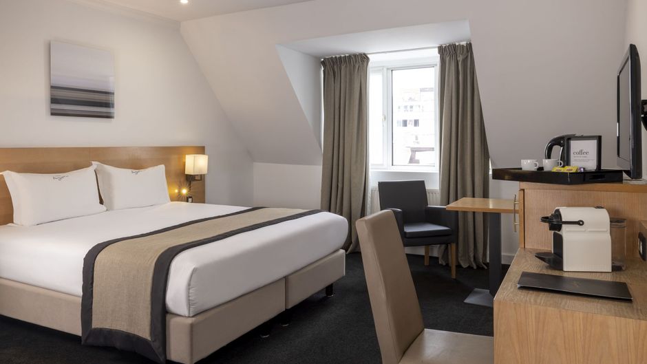 The Augustin Hotel Room
