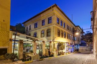 Arena Hotel