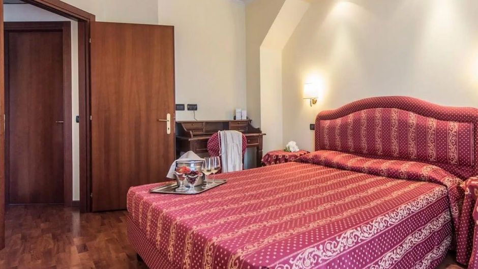 Admiral Hotel Villa Erme Room