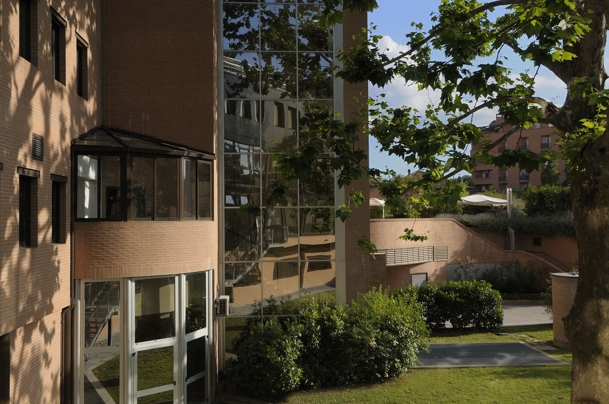 Aemilia Hotel- First Class Bologna, Italy Hotels- GDS Reservation Codes:  Travel Weekly, image size:1200x797