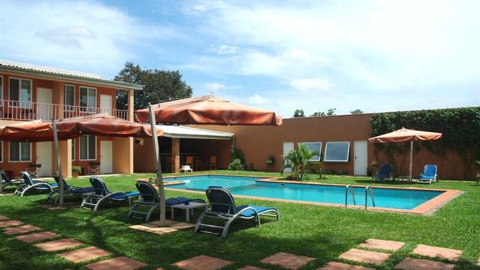 Mamba Point Guesthouse Exterior
