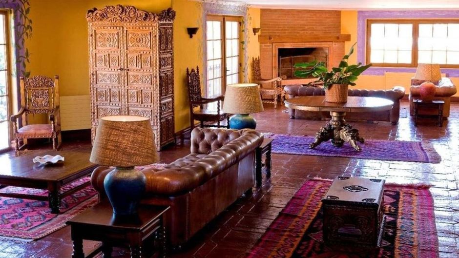 Santa Cruz Plaza Hotel Lobby