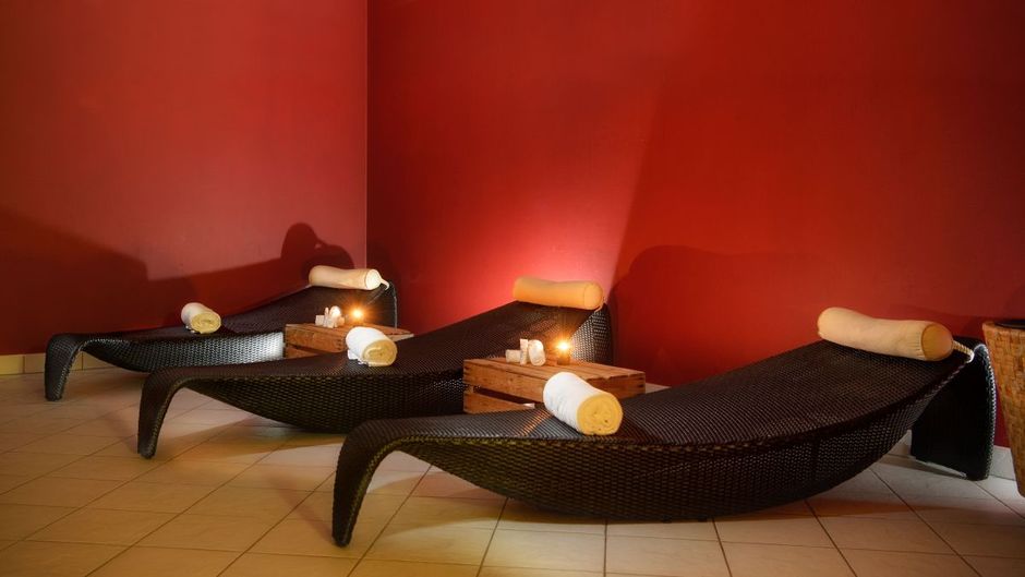 Apart Hotel operated by Hilton Spa