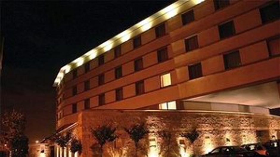 Hotel Sympozjum Exterior