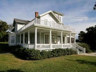August Seven Inn