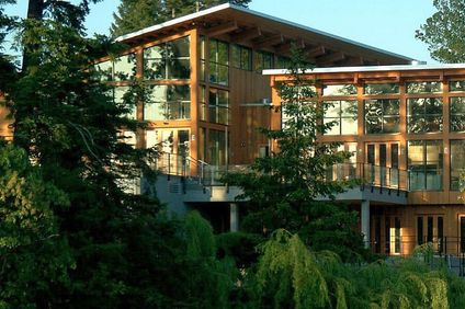 Brentwood Bay Resort & Spa