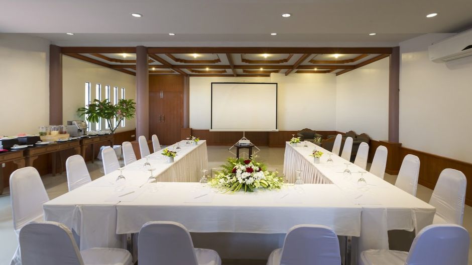 Chanalai Garden Resort, Kata Beach Meeting