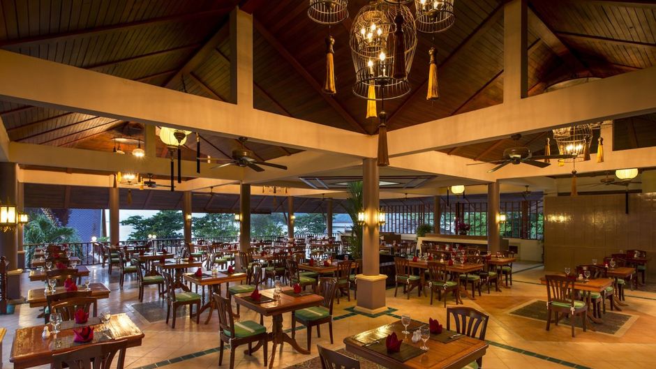 Chanalai Garden Resort, Kata Beach Restaurant