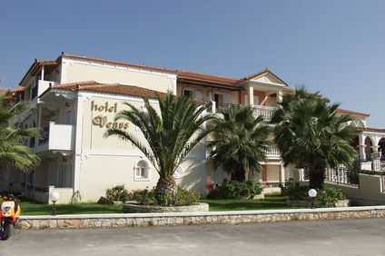 Venus Hotel & Suites
