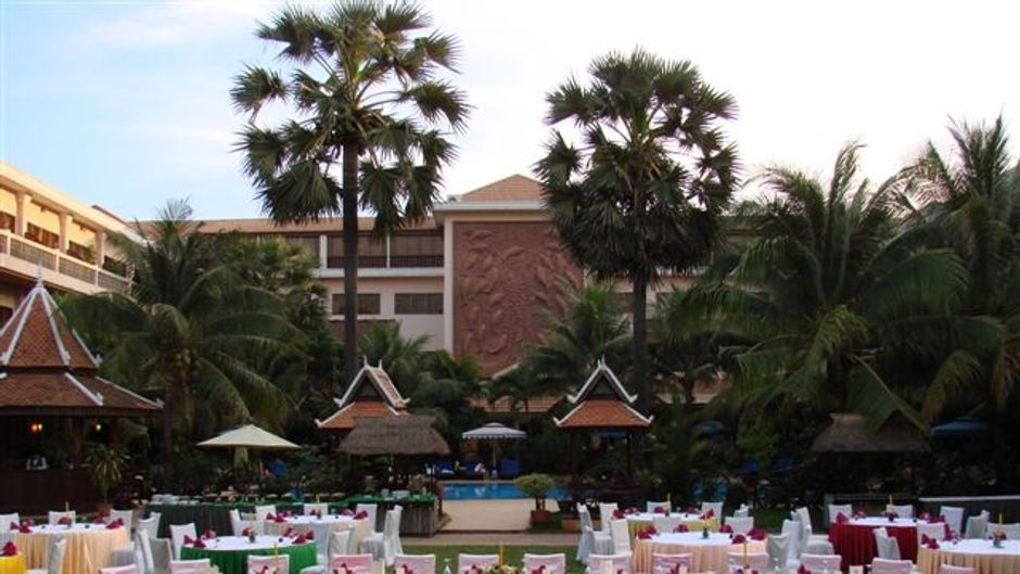 Apsara Angkor Resort & Conference Exterior
