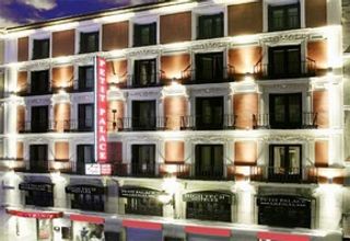 Petit Palace Opera