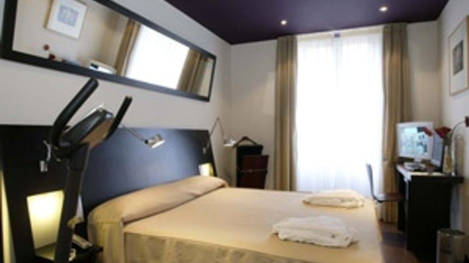 Petit Palace Opera Suite