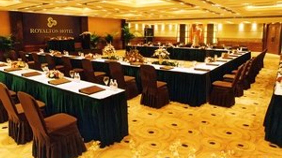 Mercure Shanghai Royalton Meeting