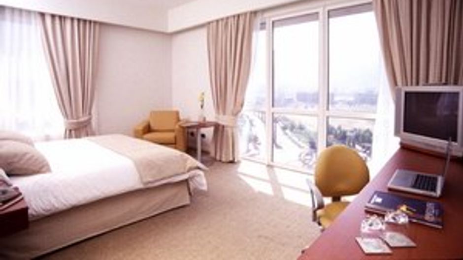 Hotel Ciudad Empresarial Santiago Room