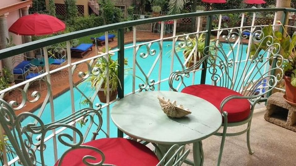 Woodmere Serviced Apartments Exterior