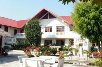 Golden Cupids Hotel