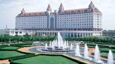 Grand Park Hotel